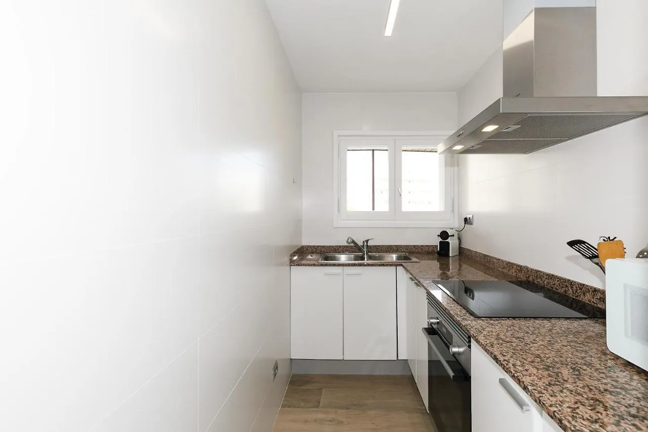 סאלו Uhc Ondina Apartments 0*,  ספרד