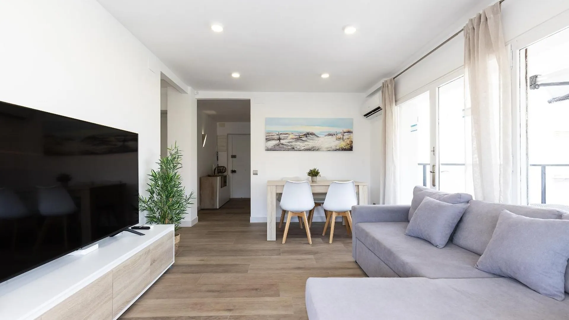 Uhc Ondina Apartments Salou Spanyolország